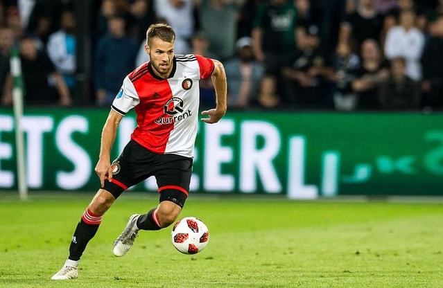 在集中训练 在集中训练