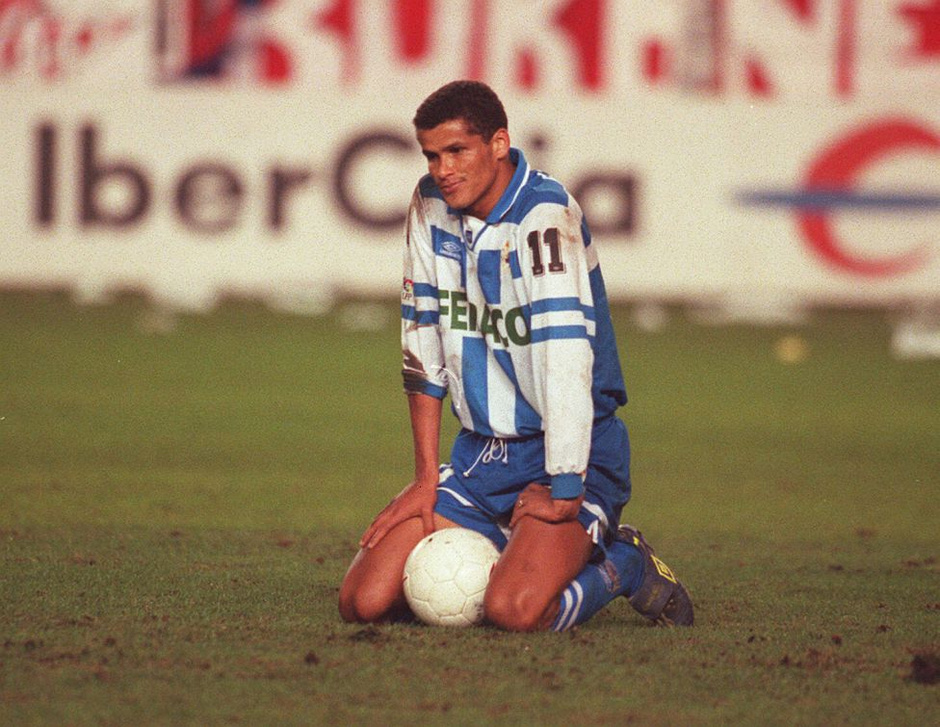 在一个充满 在一个充满